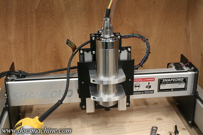 Water cooled router deals spindle