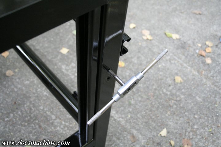 desk060.jpg