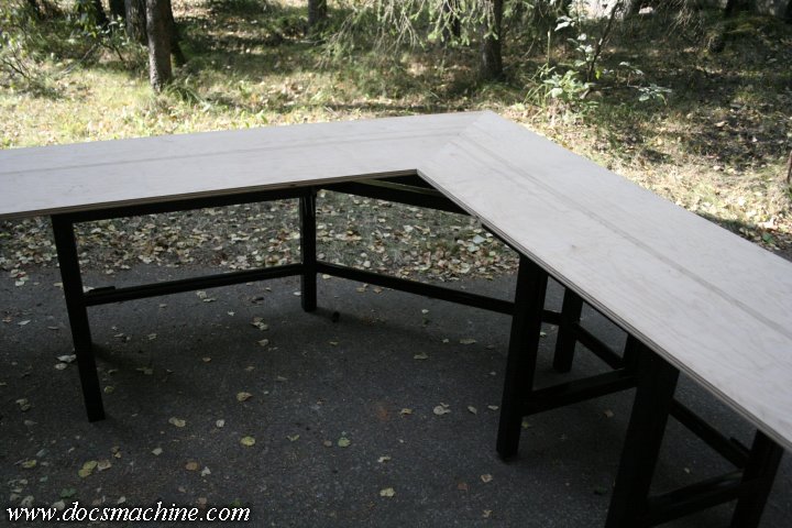 desk063.jpg