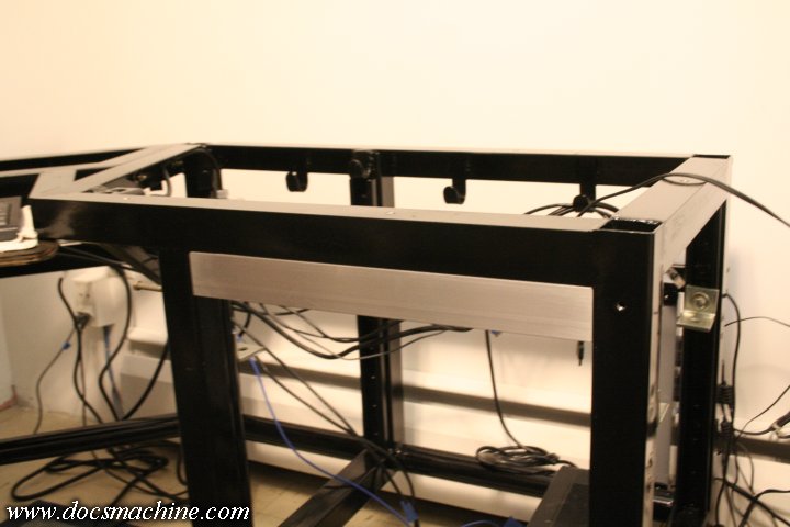 desk090.jpg