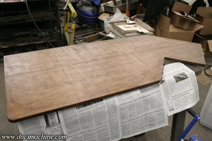 desk117.jpg